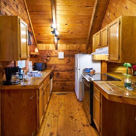 A Cabin In The Woods Pigeon Forge Exteriér fotografie