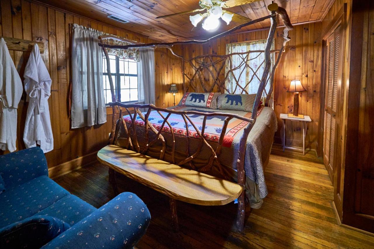 A Cabin In The Woods Pigeon Forge Exteriér fotografie