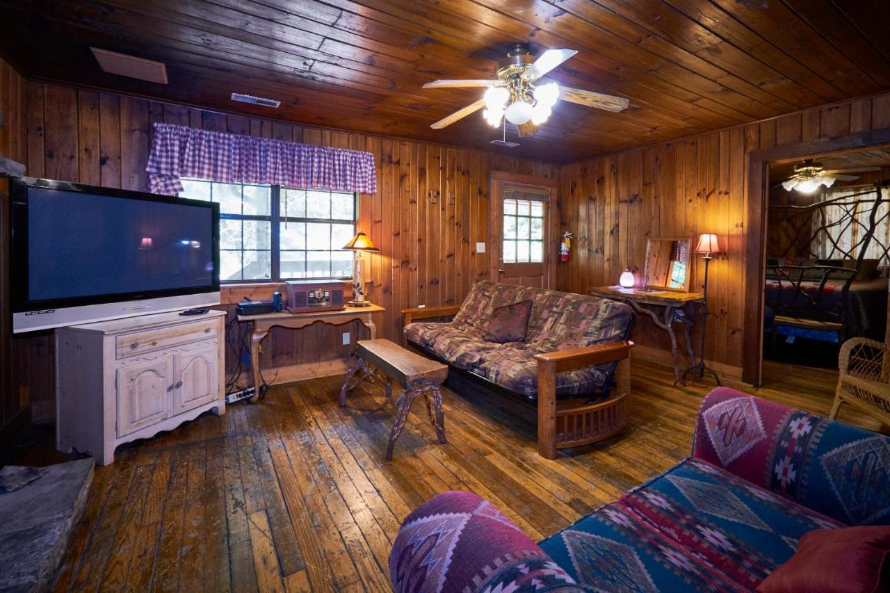 A Cabin In The Woods Pigeon Forge Exteriér fotografie