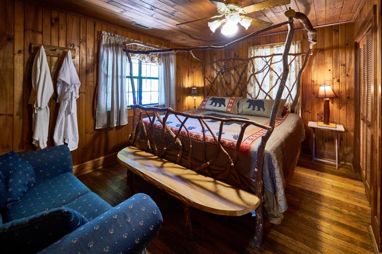 A Cabin In The Woods Pigeon Forge Exteriér fotografie