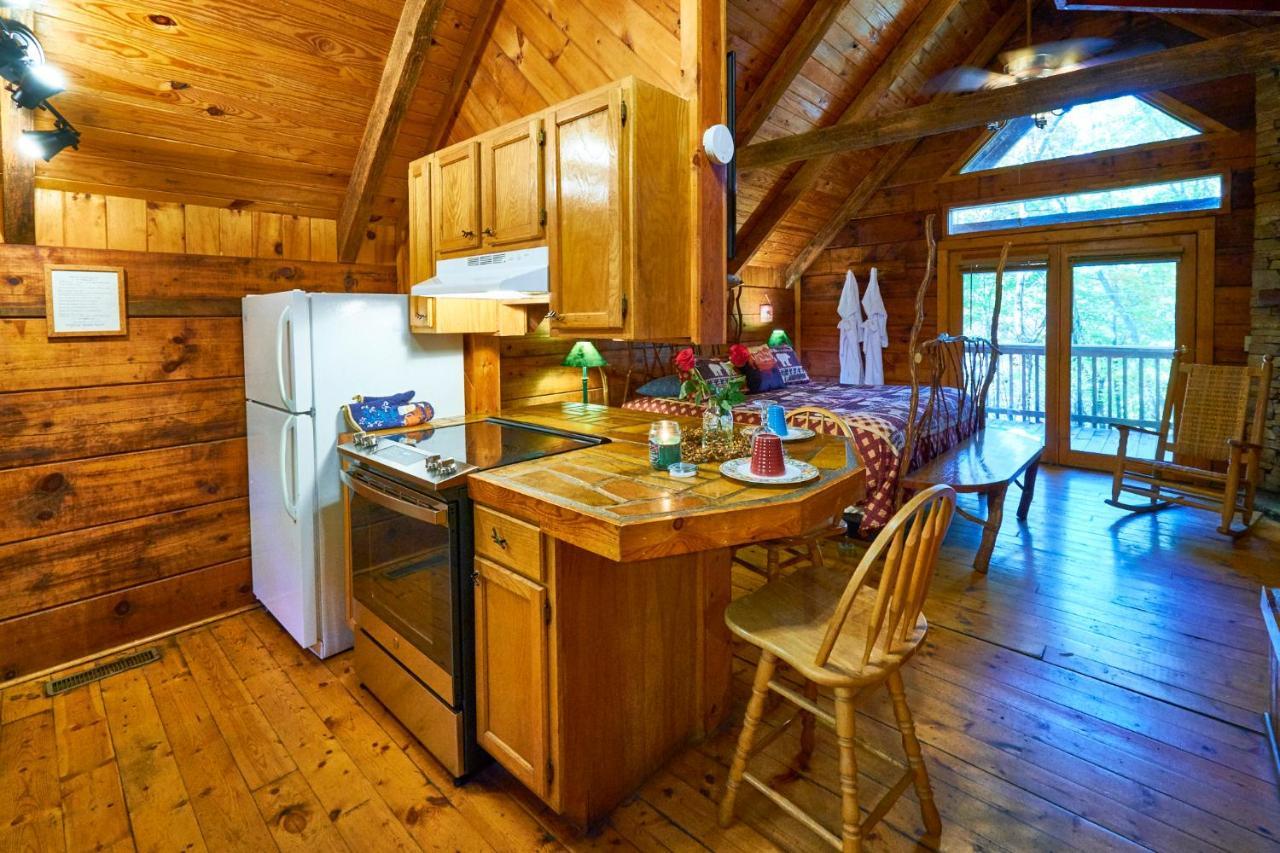 A Cabin In The Woods Pigeon Forge Exteriér fotografie