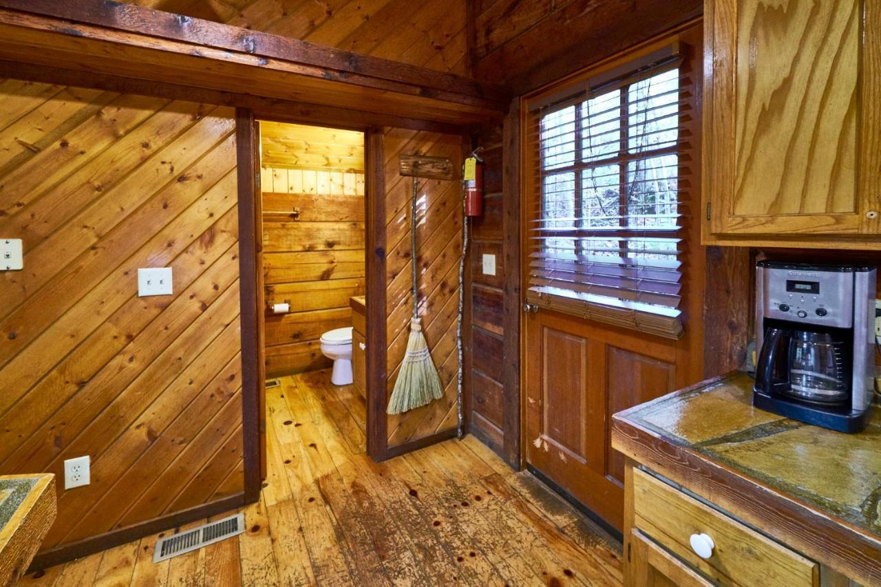 A Cabin In The Woods Pigeon Forge Exteriér fotografie