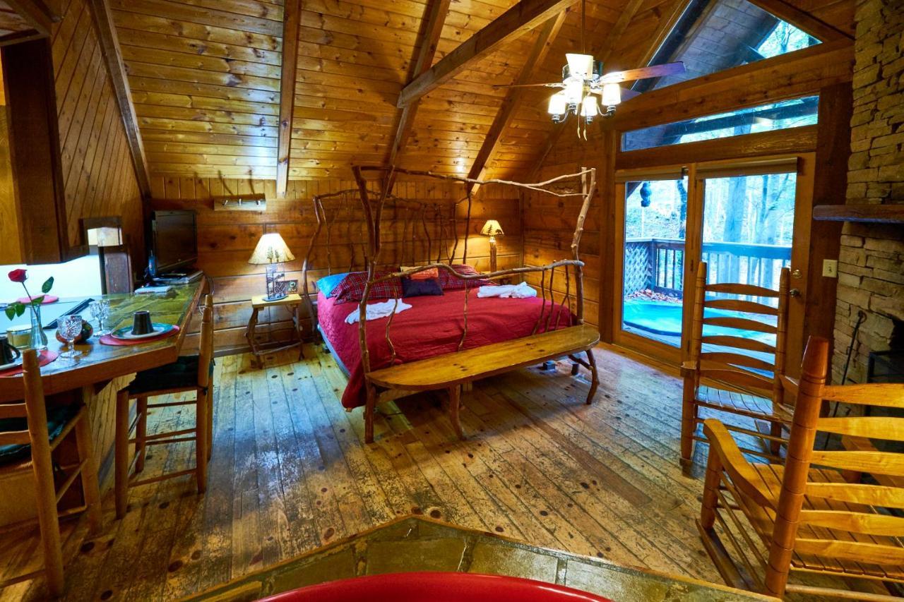 A Cabin In The Woods Pigeon Forge Exteriér fotografie